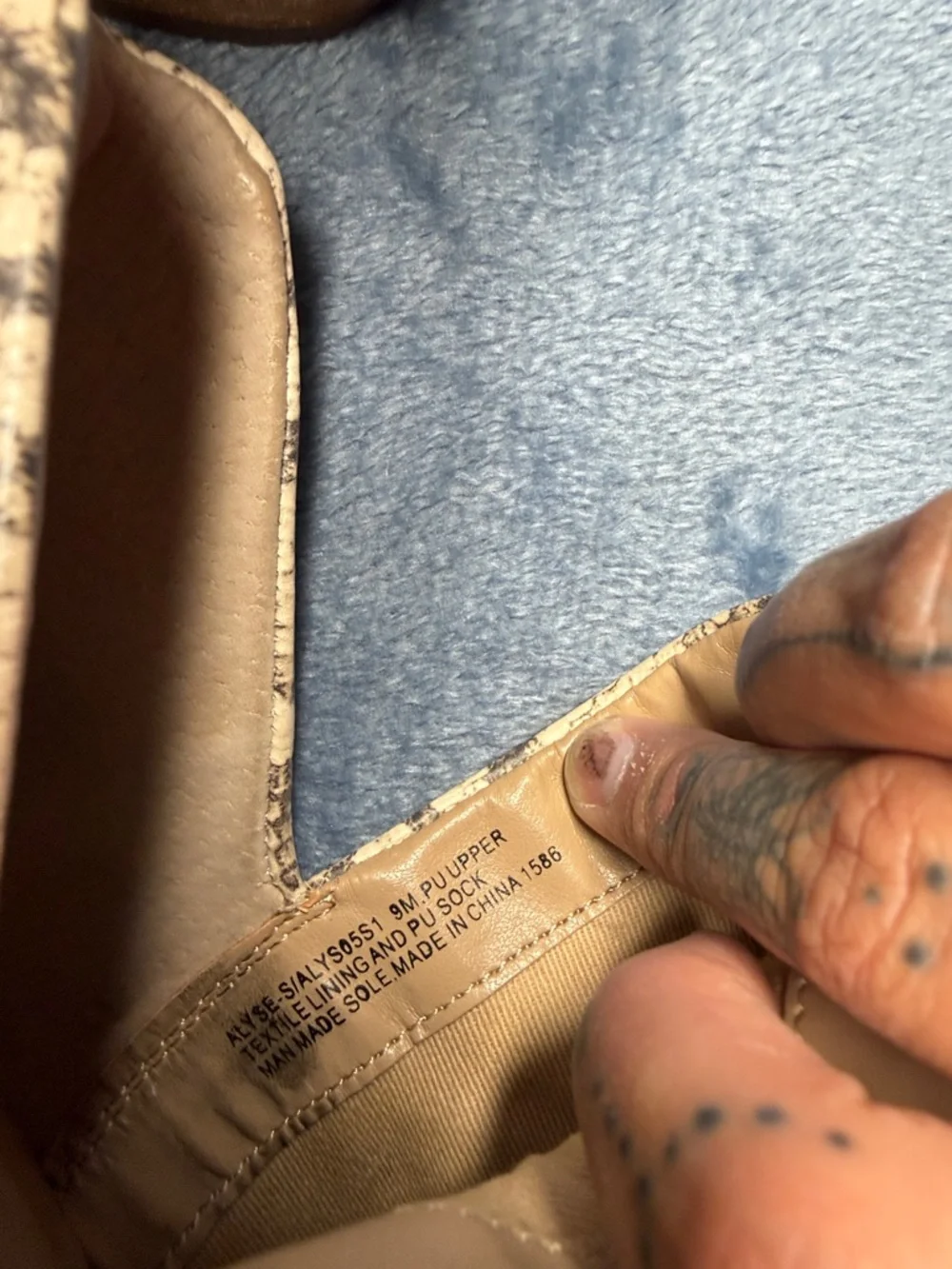 Steve Madden Beige Snake-Print Pointed Ankle Booties - Picture 6 of 7